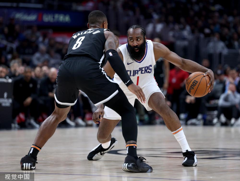 教练群体中 教练群体中